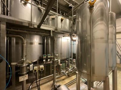 Overview picture of 2002 Jahala DTI3000 s/s vertical storage tank 3.000L